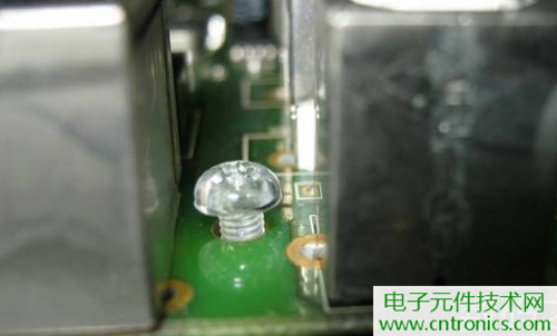 觸摸屏售價過萬？一臺工控設備觸摸屏拆解