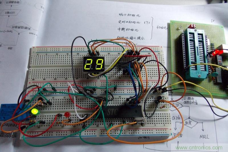 牛人全手工DIY:微電腦智能溫控市電開關