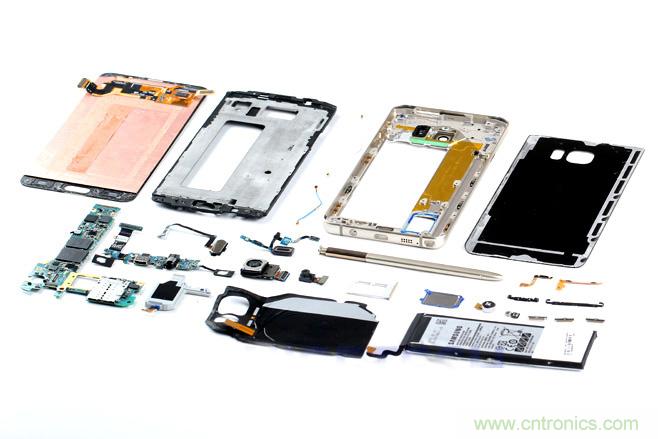 Galaxy Note5拆解，與S系列差距日漸模糊