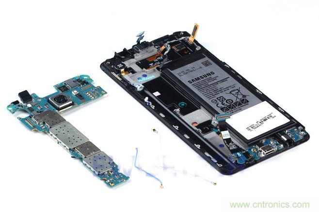 Galaxy Note5拆解，與S系列差距日漸模糊