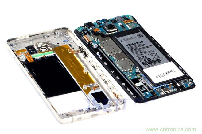Galaxy Note5拆解，與S系列差距日漸模糊