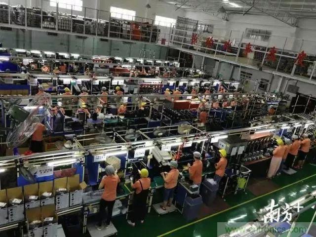中小企業(yè)如何借勢轉(zhuǎn)型,搭上智能制造快車 中小企業(yè)如何借勢轉(zhuǎn)型,搭上智能制造快車